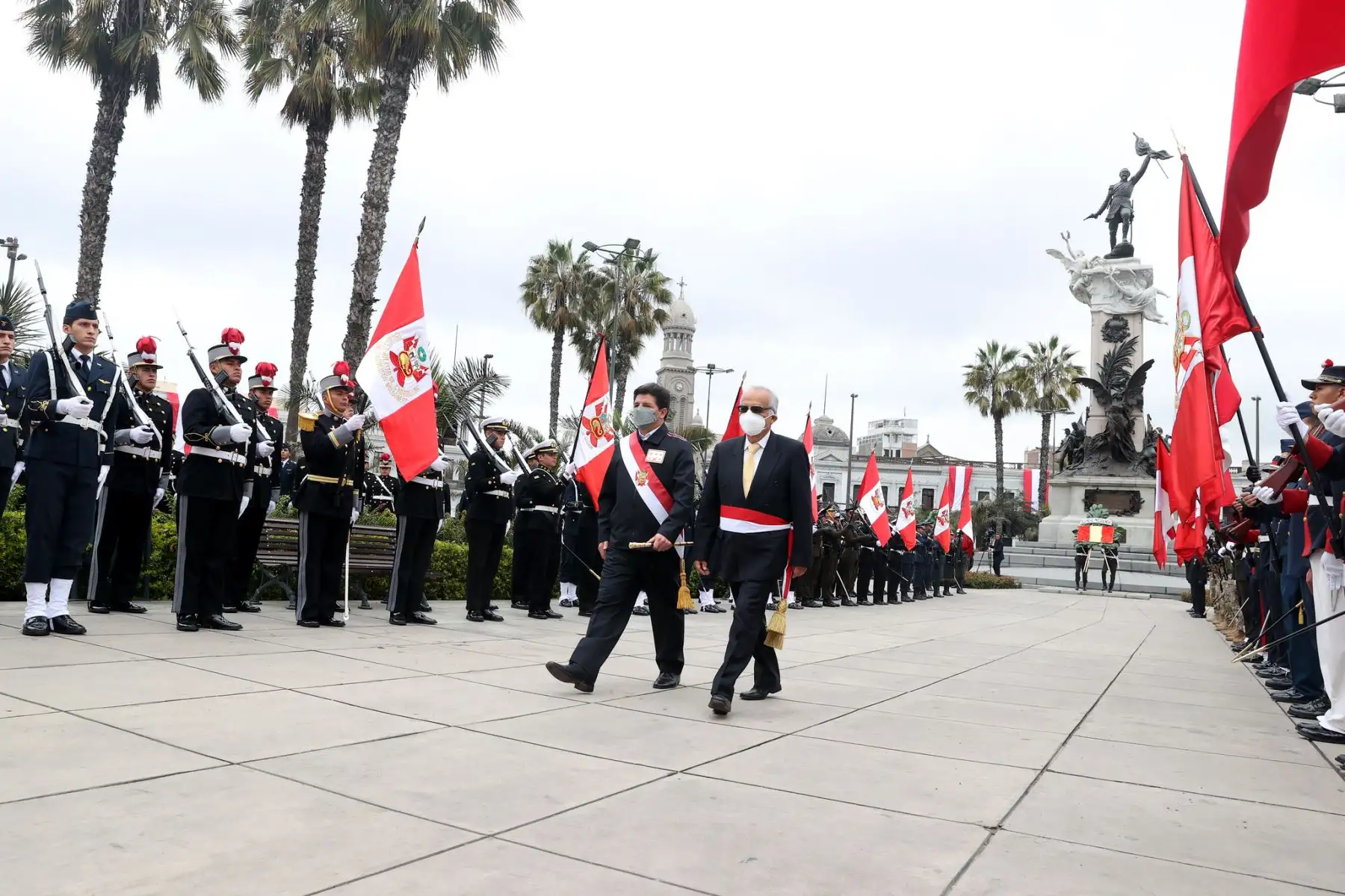 Presidente Pedro Castillo lideró ceremonia por el 142 aniversario de la Batalla de Arica.
Foto: ANDINA/Prensa Presidencia