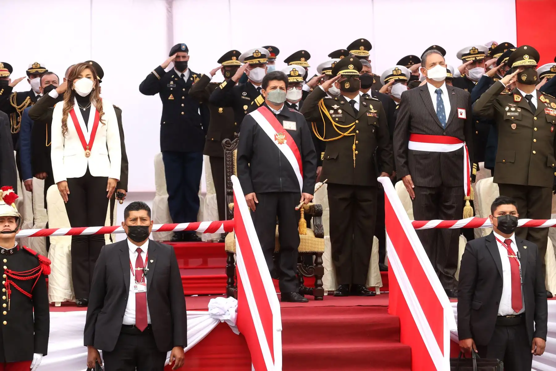 Presidente Pedro Castillo lideró ceremonia por el 142 aniversario de la Batalla de Arica.
Foto: ANDINA/Prensa Presidencia