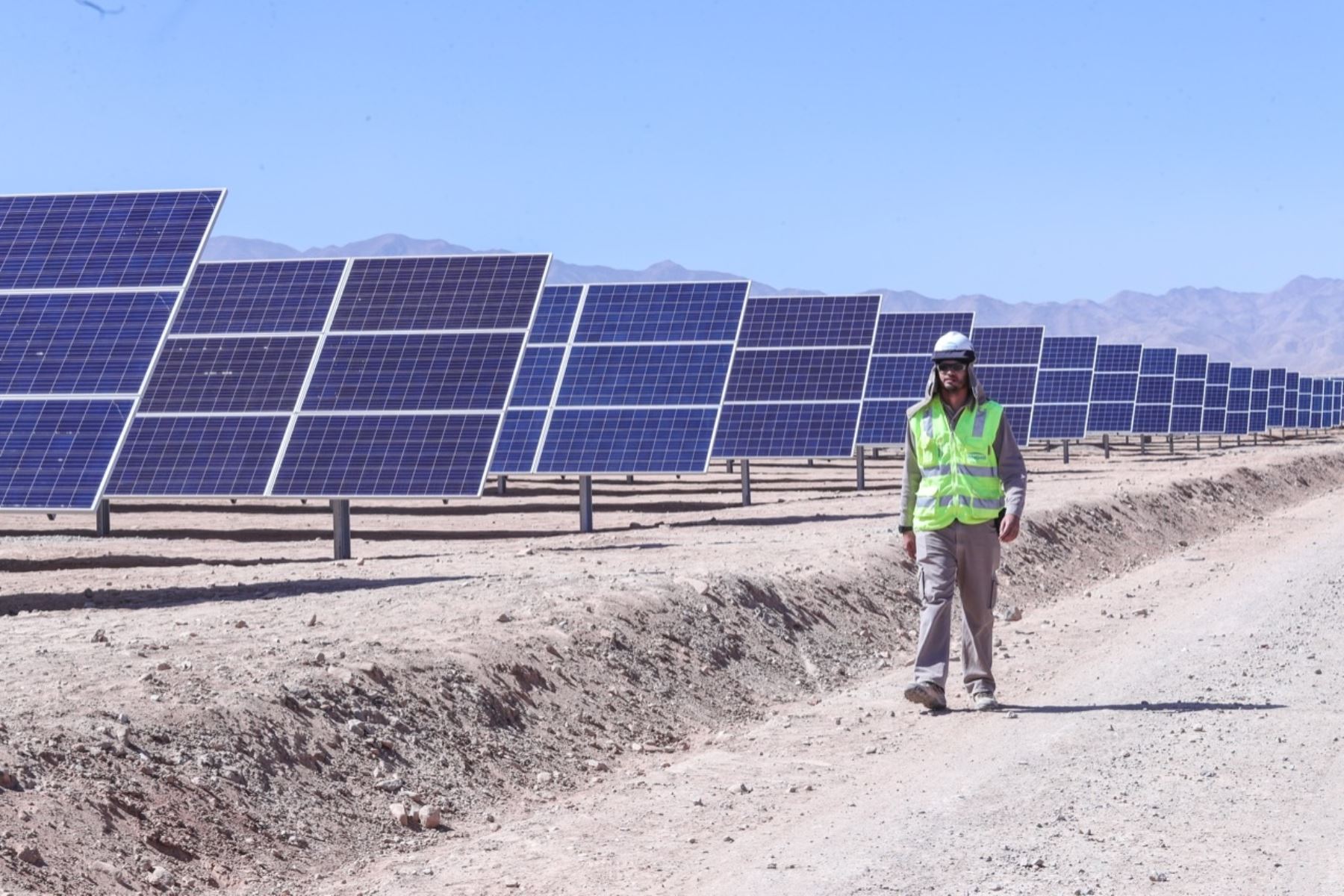Minem aprueba proyectos de energía renovable por US$ 3,850 millones
