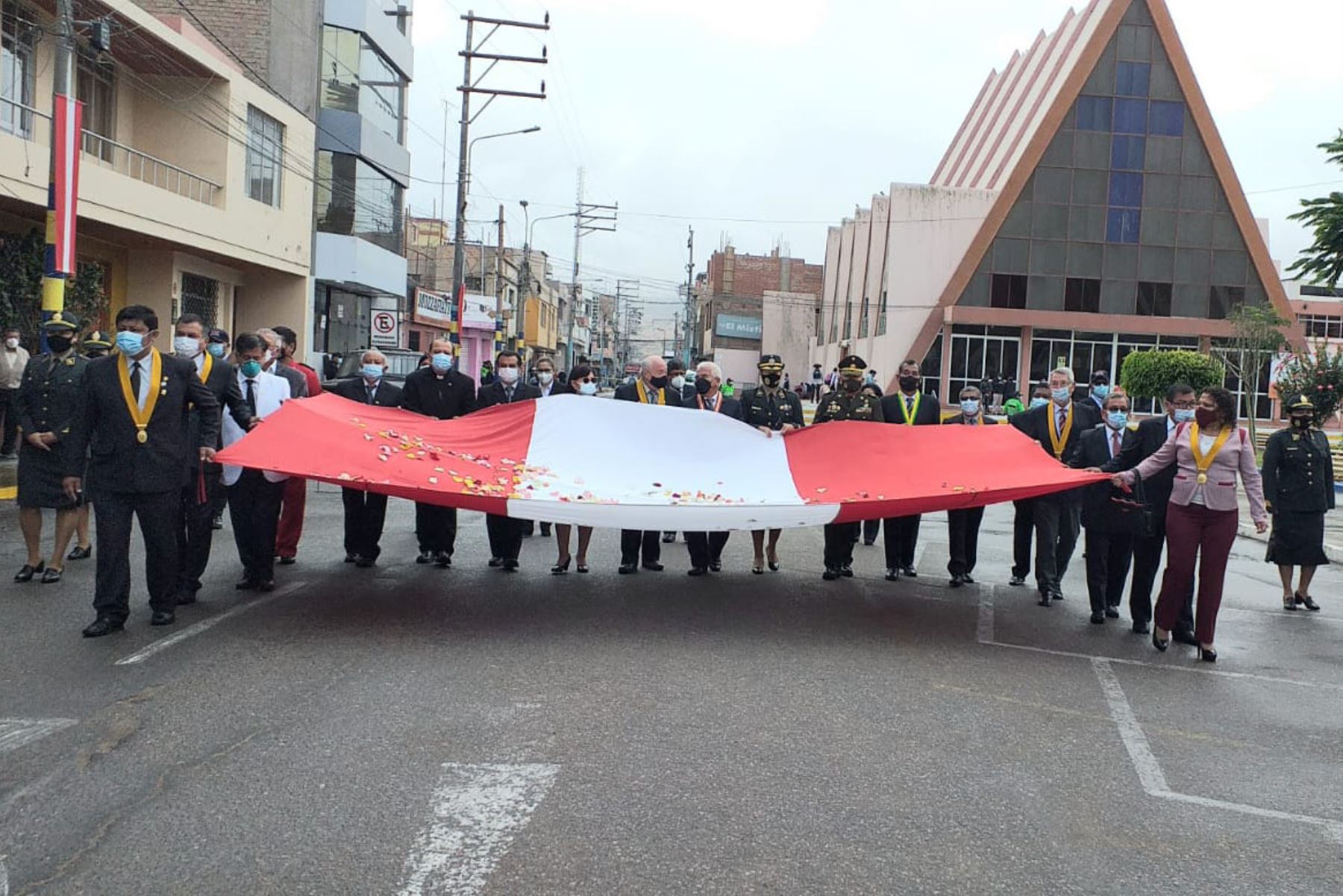 Después de dos años, Arequipa recordó el Día de la Bandera y la Batalla de Arica. Foto: ANDINA/difusión.