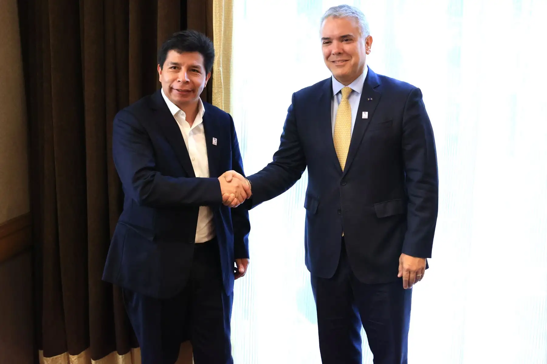 El presidente Pedro Castillo sostiene una reunión bilateral con su homólogo de Colombia, Iván Duque. Foto: ANDINA/ Prensa Presidencia