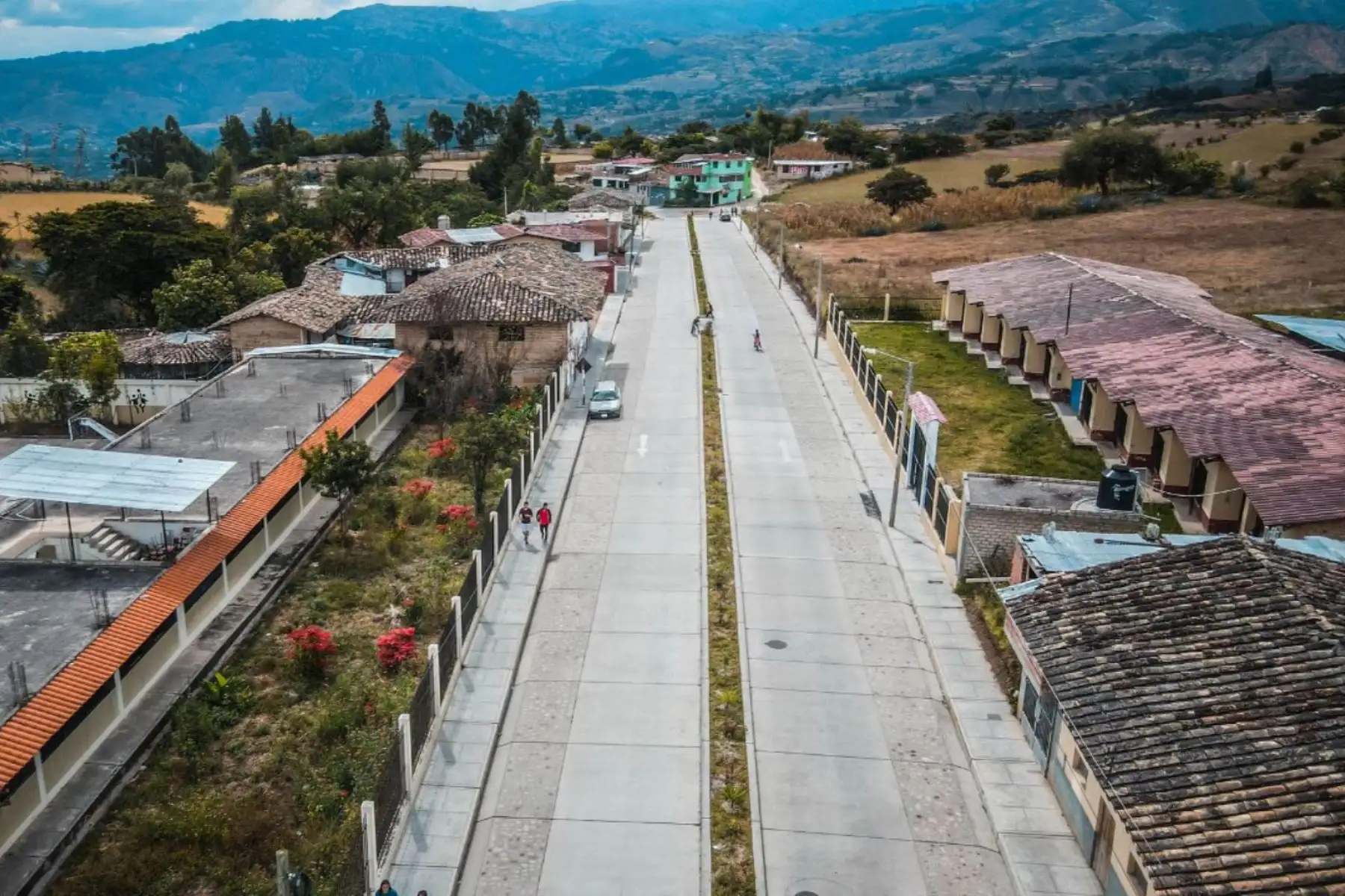 Reconstrucción con Cambios: transfieren S/118 millones para 94 obras en 8 regiones