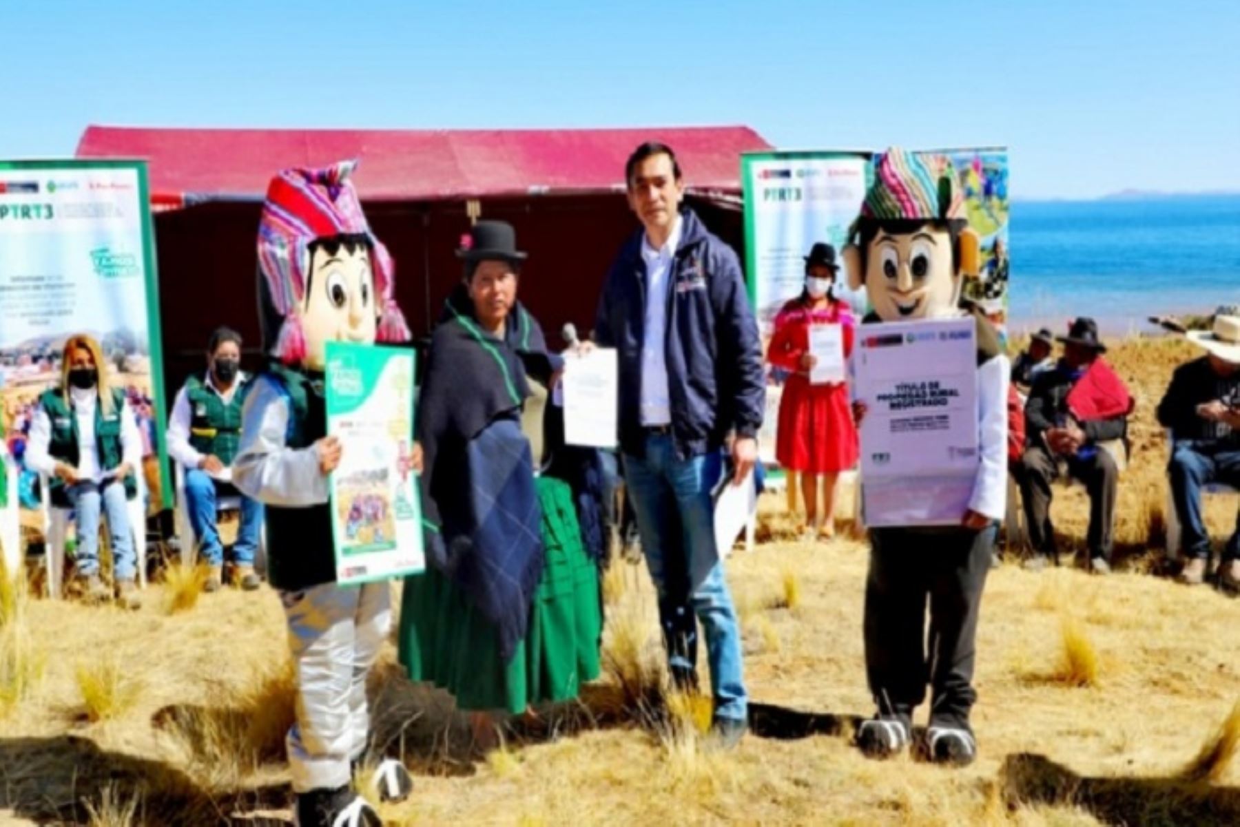 Sunarp inscribió 1,448 títulos de propiedad rural a favor de 5,000 agricultores de Puno