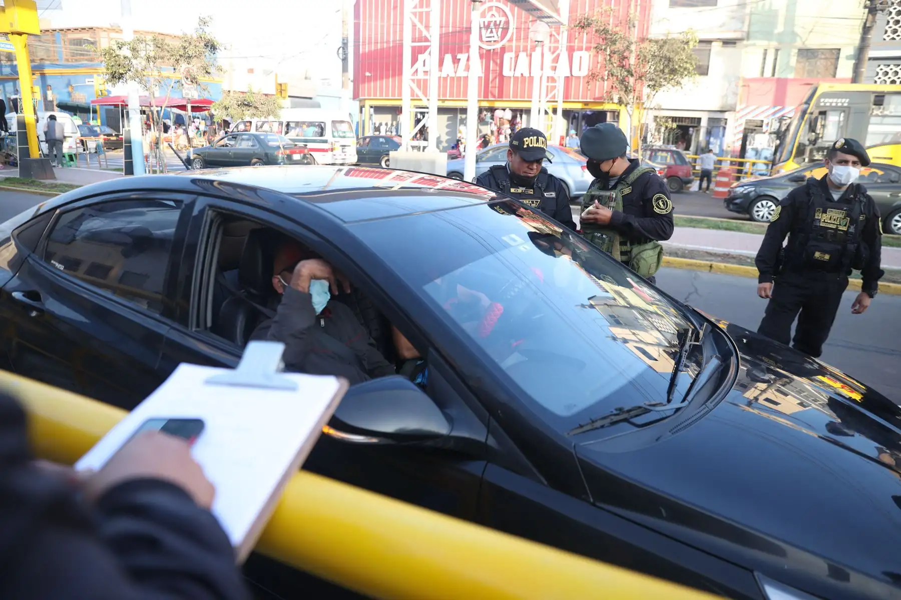 La Región Policial Callao ejecuta un megaoperativo, movilizando a efectivos policiales de las diferentes Divisiones del Callao, con el fin de contrarrestar los índices de Criminalidad, en el marco del estado de emergencia decretado por el Estado.  Foto: ANDINA/Melina Mejía