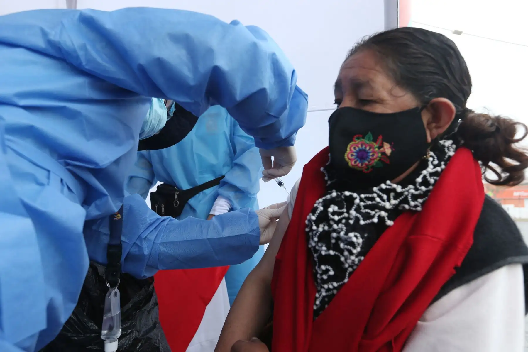 En el marco del Día Nacional de la Prueba del VIH, la DIRIS Lima Centro realiza la campaña integral de salud  en la  Plaza Manco Cápac de La Victoria.
Foto: ANDINA/ Eddy Ramos