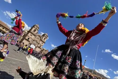 Este domingo 9 de julio a la medianoche finaliza el plazo para votar por las 16 nominaciones que tiene el Perú en la trigésima edición de los World Travel Awards 2023. Entre estas postulaciones destaca la ciudad del Cusco, que  compite como mejor Destino Cultural de Sudamérica, un galardón que aspira ganar por primera vez en este prestigioso certamen internacional. ANDINA/Percy Hurtado Santillán