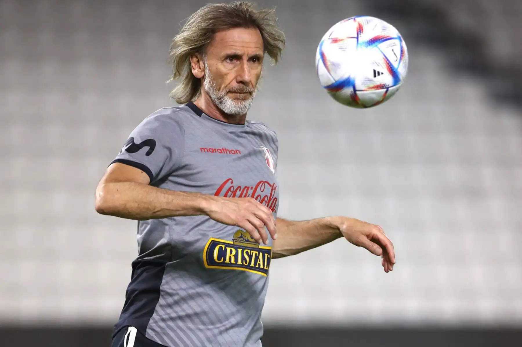 Director Técnico de la selección peruana, Ricardo Gareca durante el entrenamiento en el campo del Sadd Stadium de Qatar, previo al partido de repechaje contra Australia. En la imagen el entrenador Ricardo Gareca.
Foto: Selección Peruana