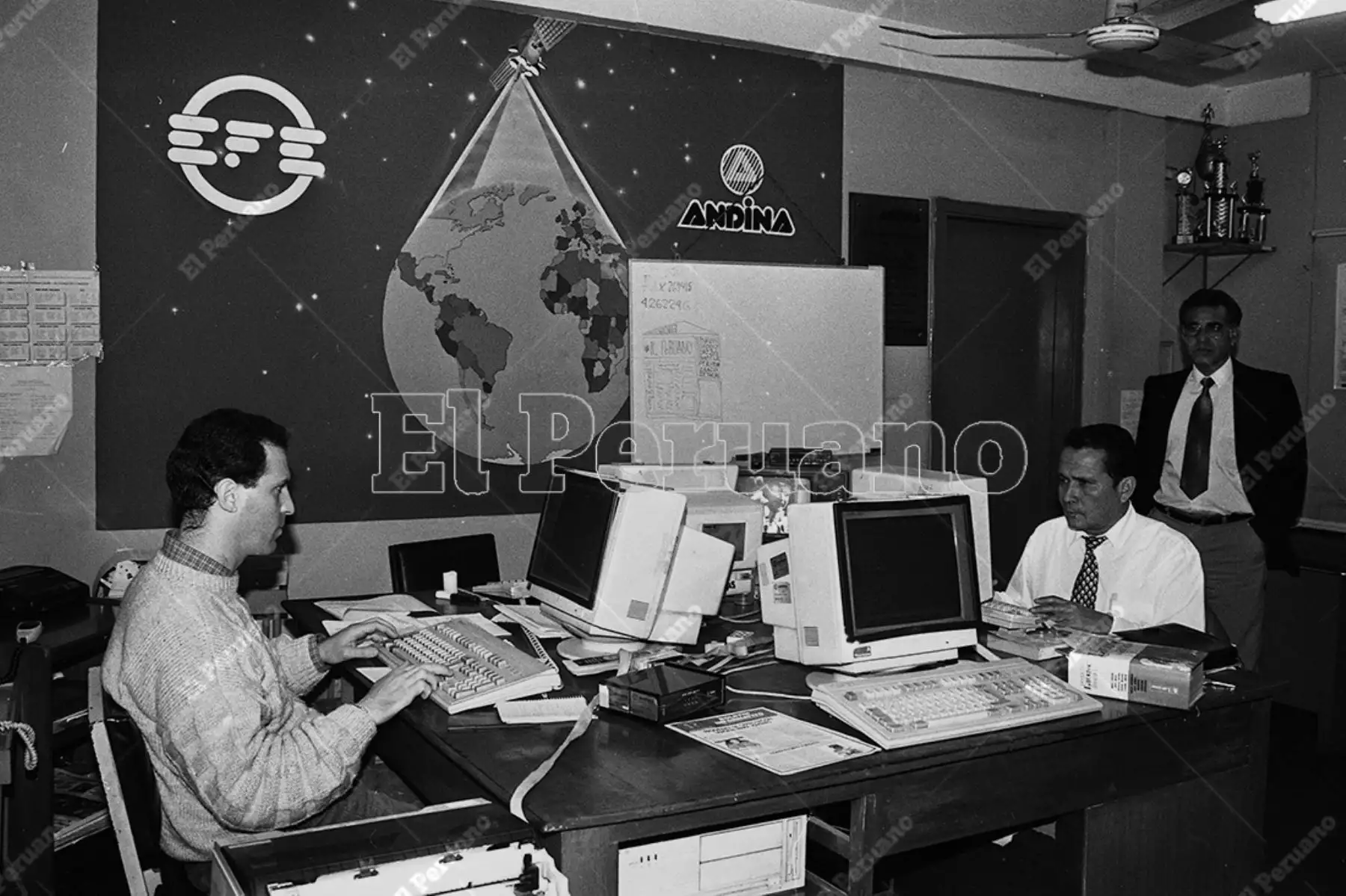 Lima - 21 junio 1996 / Redacción de la Agencia de Noticias Andina. Peridista Gilberto Miranda.  Archivo Histórico de El Peruano / Vidal Tarqui