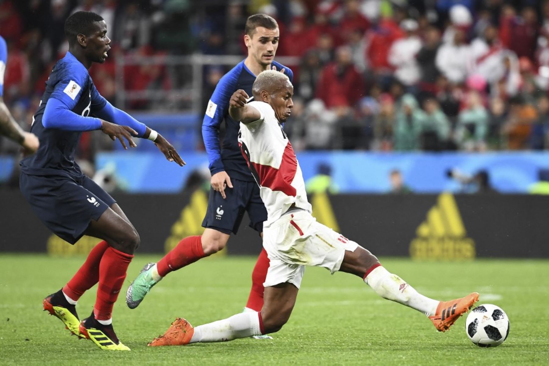 André Carrillo fue una pesadilla para los jugadores franceses en el Mundial Catar 2022