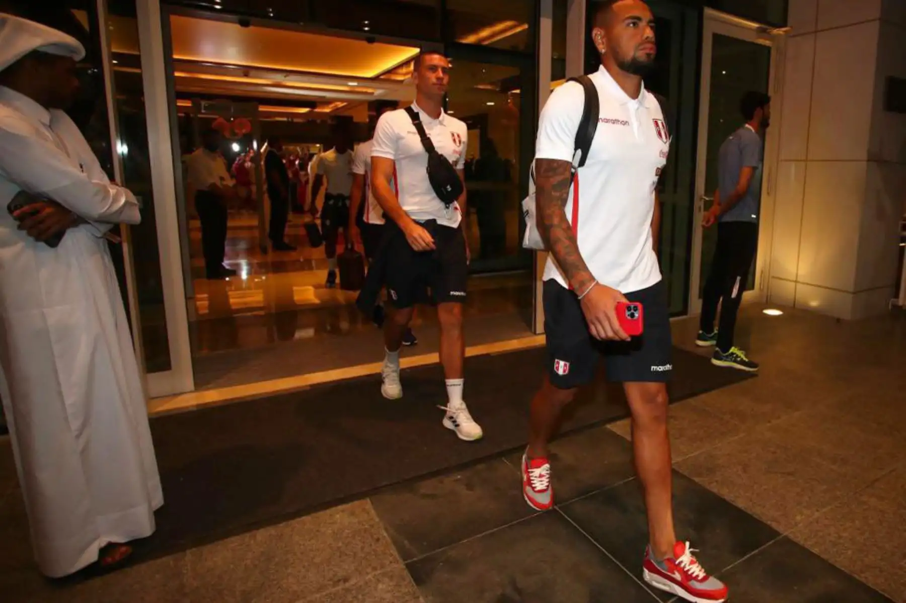 Selección Peruana sale del hotel de concentración y se dirige al estadio Ahmad Bin Ali Stadium donde disputará partido trascendental ante Australia por el Repechaje rumbo a Catar 2022.
Foto: ANDINA/Difusión