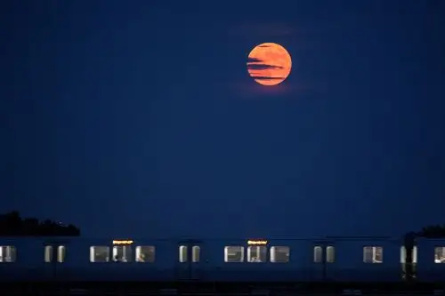 El término de superluna fue acuñado por el astrólogo Richard Nolle en 1979, debido a que la Luna está en su acercamiento más cercano a la Tierra. Foto: NASA
