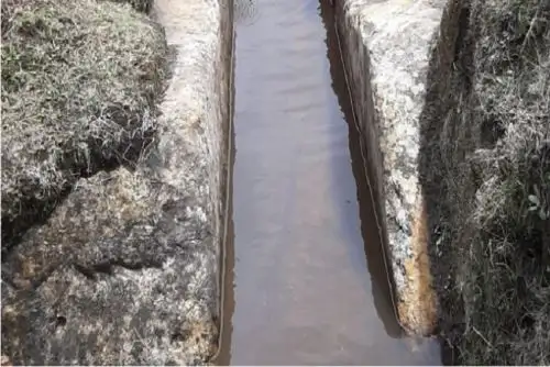 Los trabajos de mantenimiento incluyeron la limpieza de 500 metros lineales del canal prehispánico en Cumbemayo.