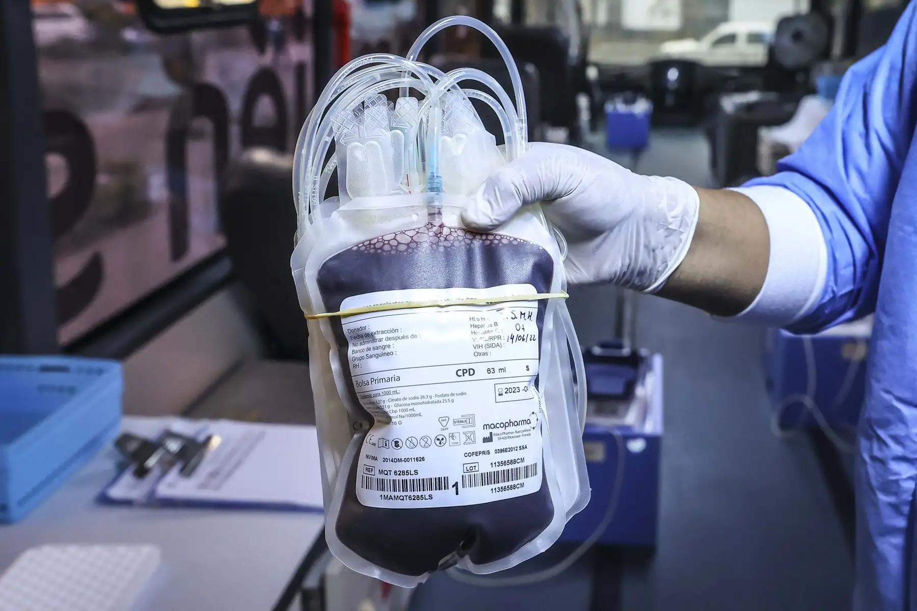 En el Día Mundial del Donante de Sangre, el Hospital de Emergencias Villa El Salvador (Heves) del Ministerio de Salud (Minsa) realiza una campaña de donación voluntaria de sangre en la plaza principal de Barranco, donde se encuentra el “Hemobus” para promover y recibir a todos los donantes voluntarios en el horario de 9:00 a.m. a 2:00 p.m. Foto: ANDINA/Andrés Valle