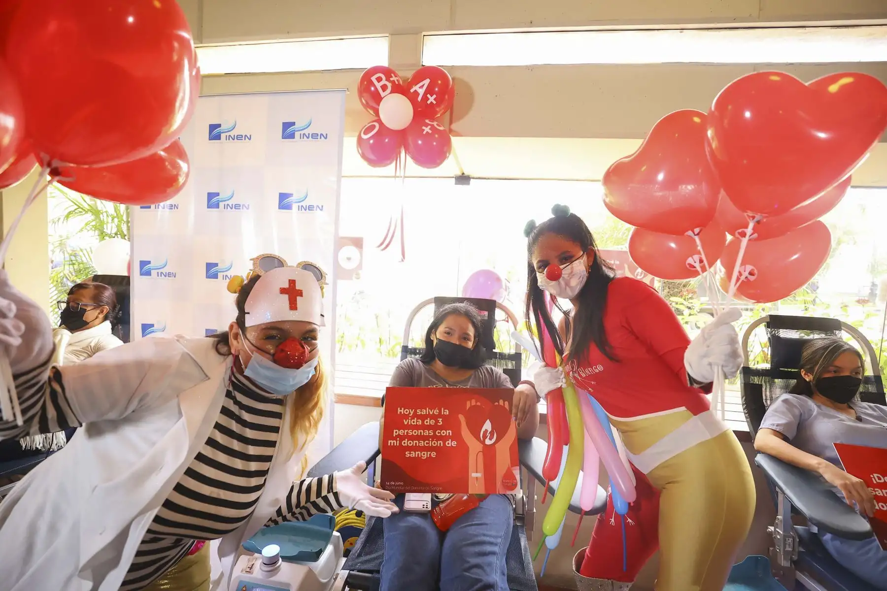 El Ministerio de Salud (Minsa), a través de la Dirección General de Donaciones, Trasplantes y Banco de Sangre (Digdot), conmemora, este martes 14 de junio, el Día Mundial del Donante de Sangre y reconocé a todos los donantes voluntarios de sangre, quienes gracias a su solidaridad han salvado muchas vidas. Foto: ANDINA/Andrés Valle