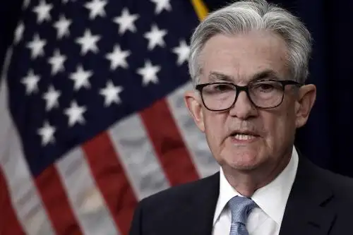 El presidente de la Reserva Federal de EE. UU., Jerome Powell, habla durante una conferencia de prensa sobre las tasas de interés, la economía y las acciones de política monetaria, en el edificio de la Reserva Federal en Washington, DC. Foto: AFP