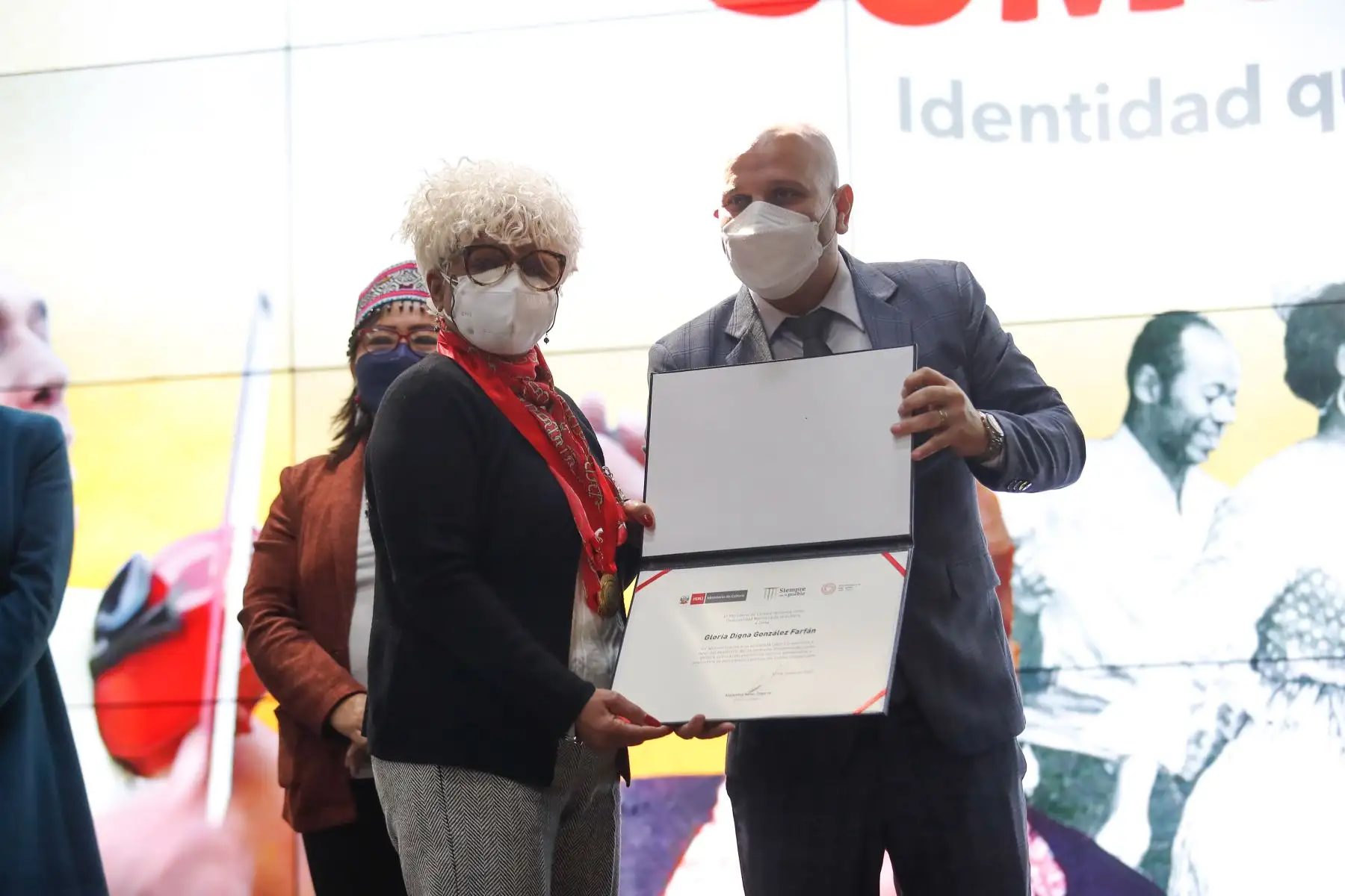 Gloria Digna González Farfán, es reconocida como Personalidad Meritoria de la Cultura a su trayectoria y contribución al desarrollo de la cultura del pueblo afroperuano en el país. Foto: ANDINA/ Renato Pajuelo