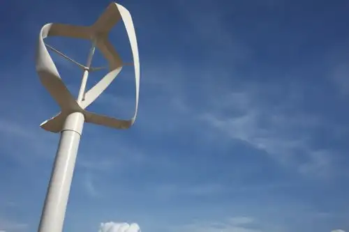Una investigación pionera de la Universidad Nacional Toribio Rodríguez de Mendoza, de la región Amazonas, revela que la ciudad de Chachapoyas tiene un importante potencial para generar energía eólica, es decir, producida por la fuerza del viento, y ser una alternativa para las poblaciones rurales y alejadas que no son abastecidas con la red eléctrica convencional.