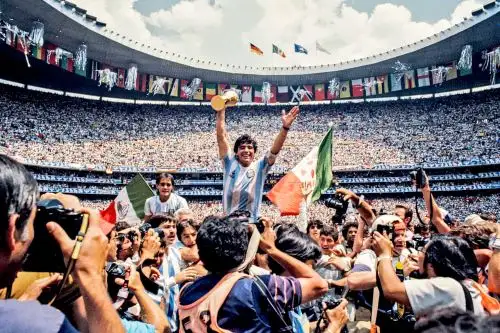 El Estadio Azteca no solo fue testigo de la HAzaña argentina en México 86, sino que sobre su gras se dibujó el gol del siglo. Foto: Internet