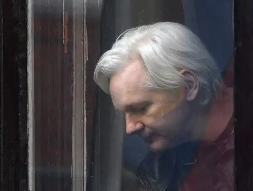 Dan luz verde a la extradición de Julian Assange a Estados Unidos.