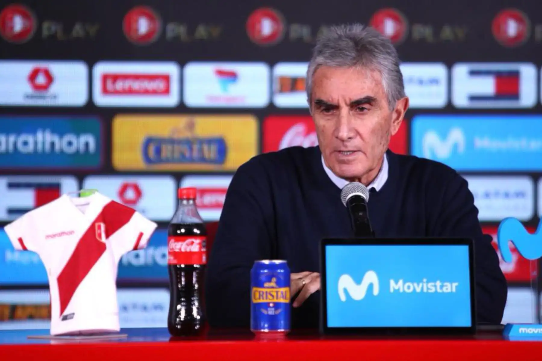 Conferencia de prensa del director deportivo de la Federación Peruana de Fútbol (FPF), Juan Carlos Oblitas. Foto: FPF