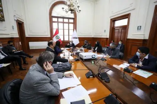Jefe del Gabinete Ministerial, Aníbal Torres, detalla a comisión del Congreso avances de Proyecto Binacional Puyango-Tumbes.