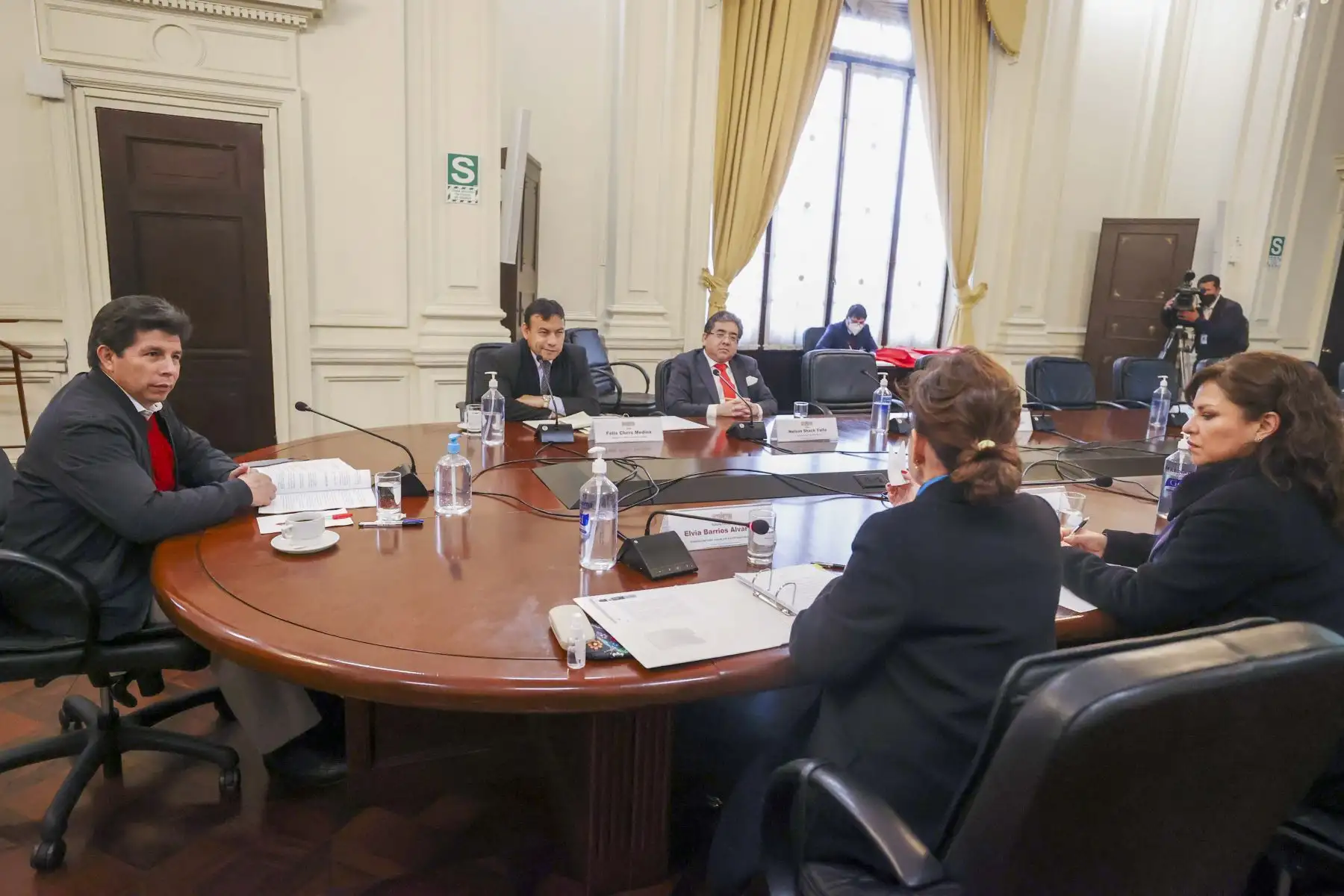 Jefe de Estado se reúne con miembros del Consejo para la Reforma del Sistema de Justicia en Palacio de Gobierno. Foto: ANDINA/Presidencia Perú