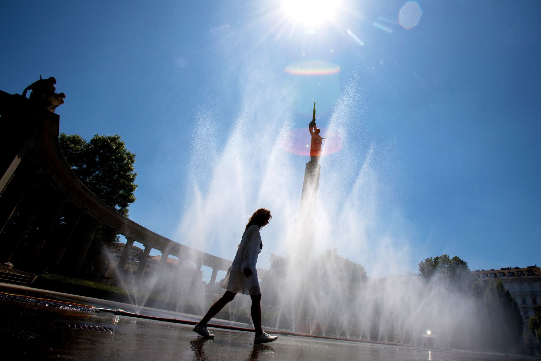 La amenaza del cambio climático: inesperada ola de calor en Europa llega hasta los 44º