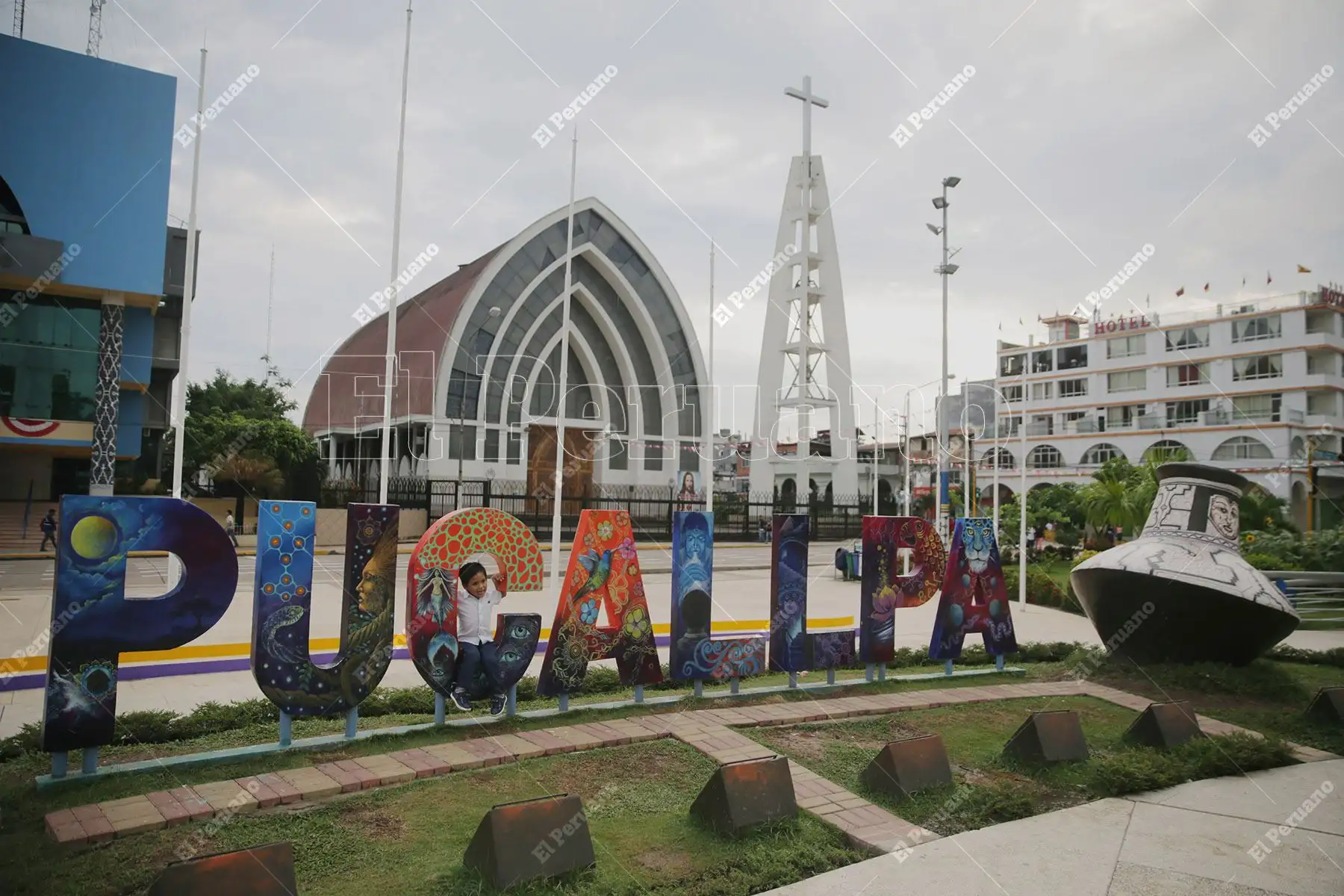 Ucayali - 10 agosto 2018 / Iglesia y Plaza de Armas de Pucallpa. 
Foto: Diario Oficial El Peruano / Luis Iparraguirre