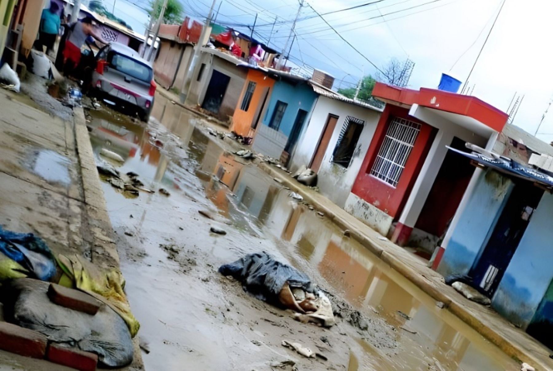 Cada cierto tiempo, los peruanos nos enteramos, y otros experimentamos, los padecimientos, perjuicios y pérdidas producidas por inundaciones, lluvias intensas, sequías y otros fenómenos inducidos por la ocurrencia de El Niño.