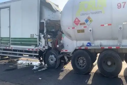 El fatal accidente tuvo lugar en el sector conocido como “El Altibal”, a solo cinco minutos de Casma, por causas que aún son materia de investigación.