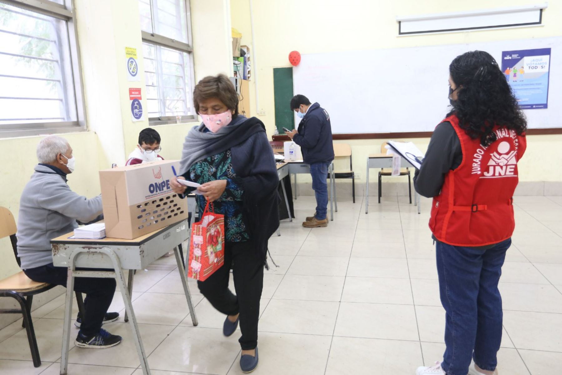 JNE: más del 90% de afiliados a partidos no acudieron a votar en sus elecciones internas