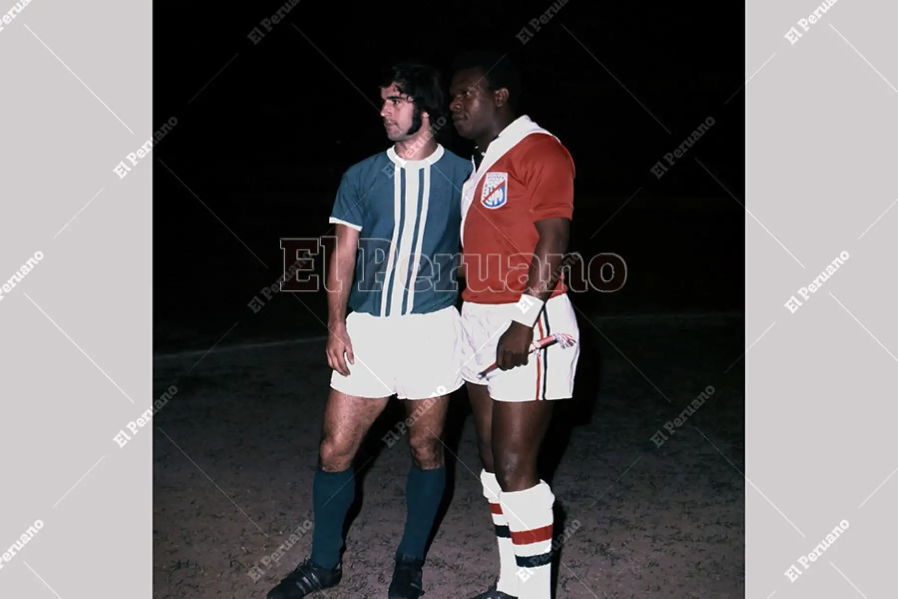 Lima - 7 enero 1971 / Pedro Pablo "Perico" León y Gerd Müller antes de un encuentro internacional amistoso entre el combinado Alianza - Miunicipal y el Bayern Munich. 
Foto: Archivo Histórico de El Peruano
