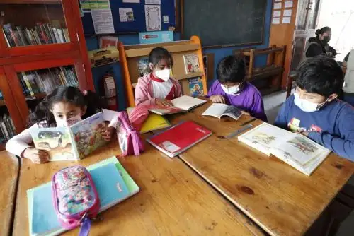 Publican ley para que padres participen en elaboración de materiales educativos. Foto: ANDINA/archivo.