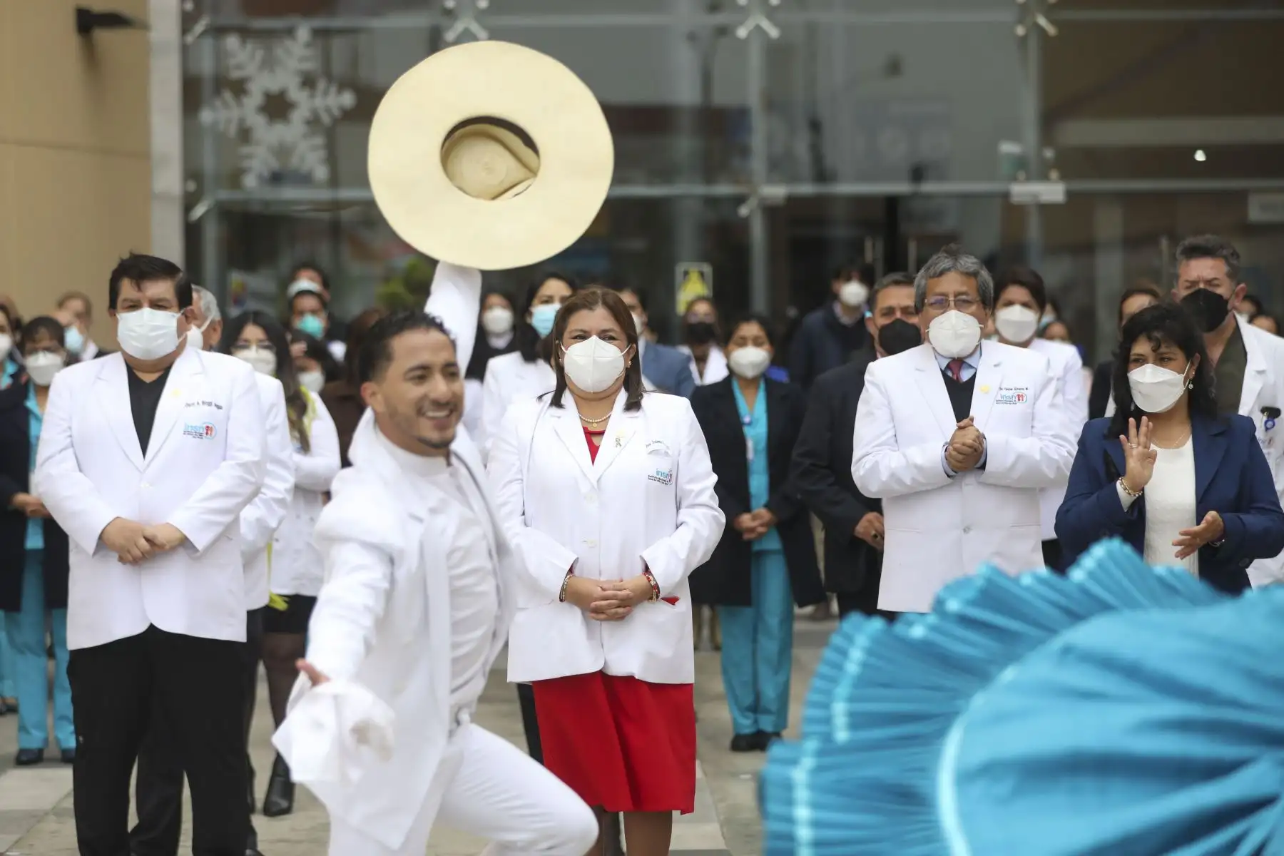 El Instituto Nacional de Salud del Niño San Borja conmemora su noveno aniversario con una emotiva ceremonia especial. Bajo el lema "Salvando vidas con amor", se realizó la actividad que contó con la presencia de la Directora General del INSN San Borja, Dra. Zulema Tomas Gonzales y su equipo de gestión, el ministro de Salud, Jorge Antonio López Peña, así como la primera dama Lilia Paredes. Foto: ANDINA/Carla Patiño