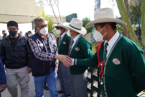 Norma, aprobada por insistencia por el Congreso, autoriza a padres de familia a revisar los contenidos de los textos escolares destinados a miles de estudiantes de la educación básica, mas no a decidir los temas que serán incluidos en el currículo nacional.Foto: Minedu.