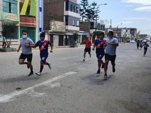 Con una carrera para invidentes el distrito del Santa, provincia del mismo nombre, región Áncash, celebró su aniversario de fundación. ANDINA/Difusión