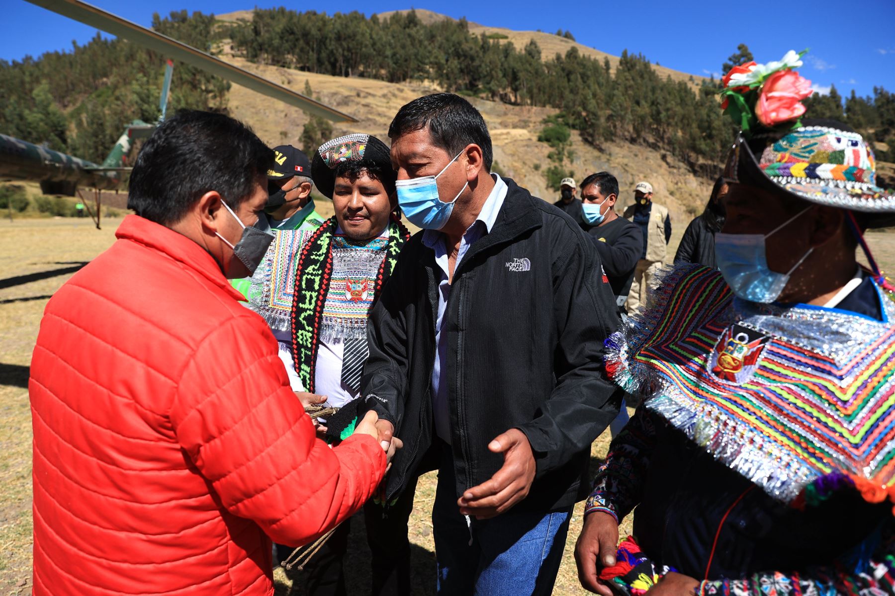Presidente Pedro Castillo se reunió con autoridades del centro poblado Carhuapata, Huancavelica.
Foto: ANDINA/Prensa Presidencia