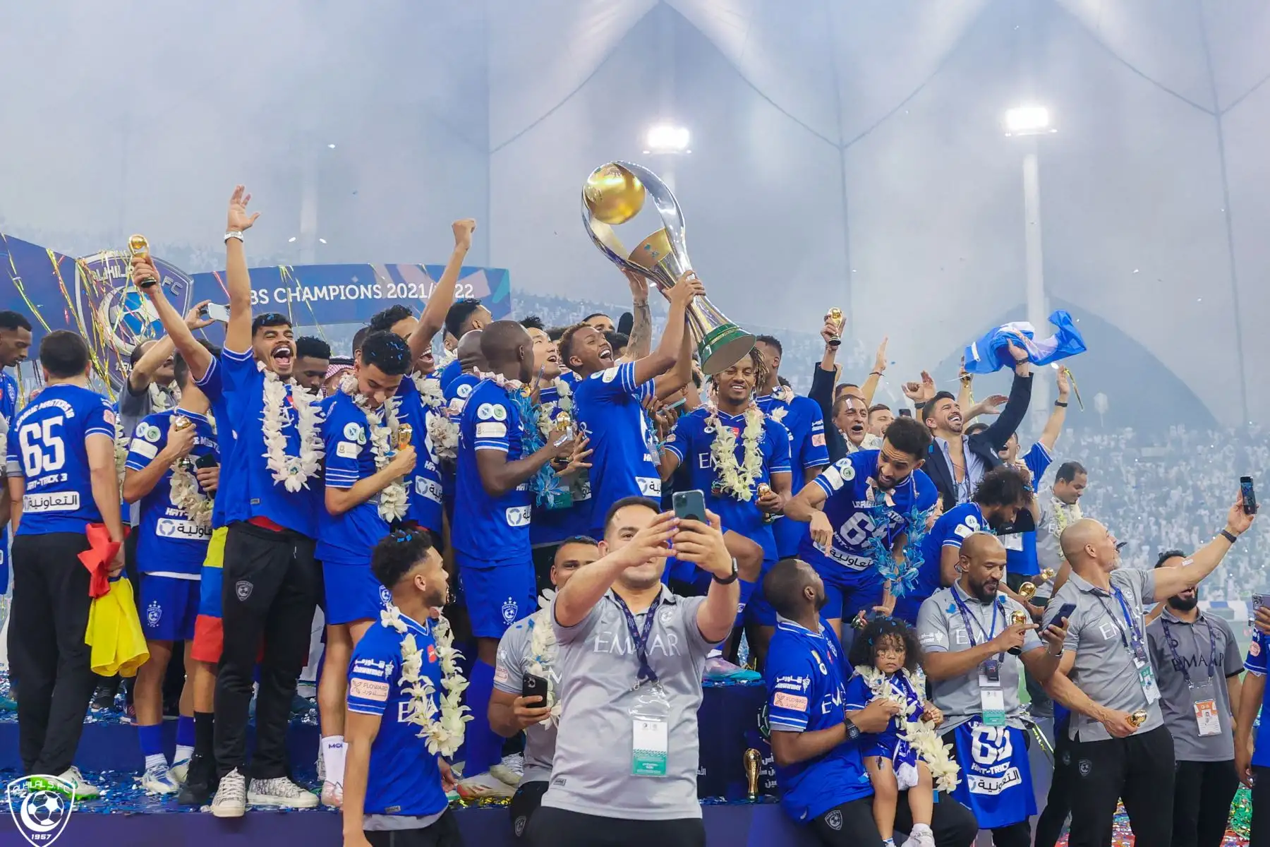 Al Hilal es campeón de la Liga de Arabia Saudita. El jugador de la Selección Peruana  André Carrillo destacó  ante Al-Faisal y se coronó campeón en la última jornada de la Liga de Arabia Saudita.
Foto: @Alhilal_FC