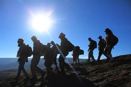 Los cerca de 150 integrantes, dirigidos por el caporal Aldo Pérez, revivirán rutas preíncas e incas de conexión entre los valles Sagrado y Kosñipata. Foto: ANDINA/Cortesía Percy Hurtado