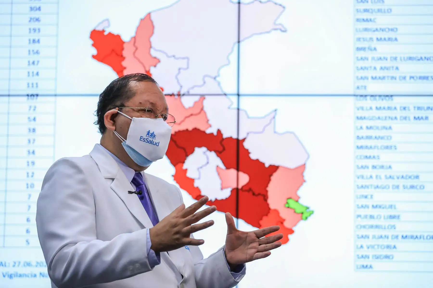 De acuerdo al reporte de la Unidad de Análisis de Datos e Inteligencia de EsSalud, en última semana epidemiológica se registraron más de 10 mil nuevos contagios. Foto: ANDINA/ Andrés Valle