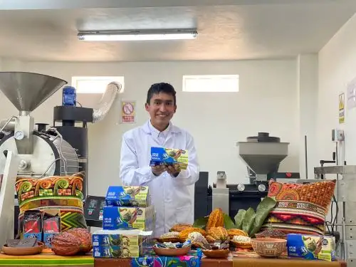 El chocolate antianemia es el novedoso producto creado por Julio Garay para combatir esta enfermedad. Foto: cortesía.
