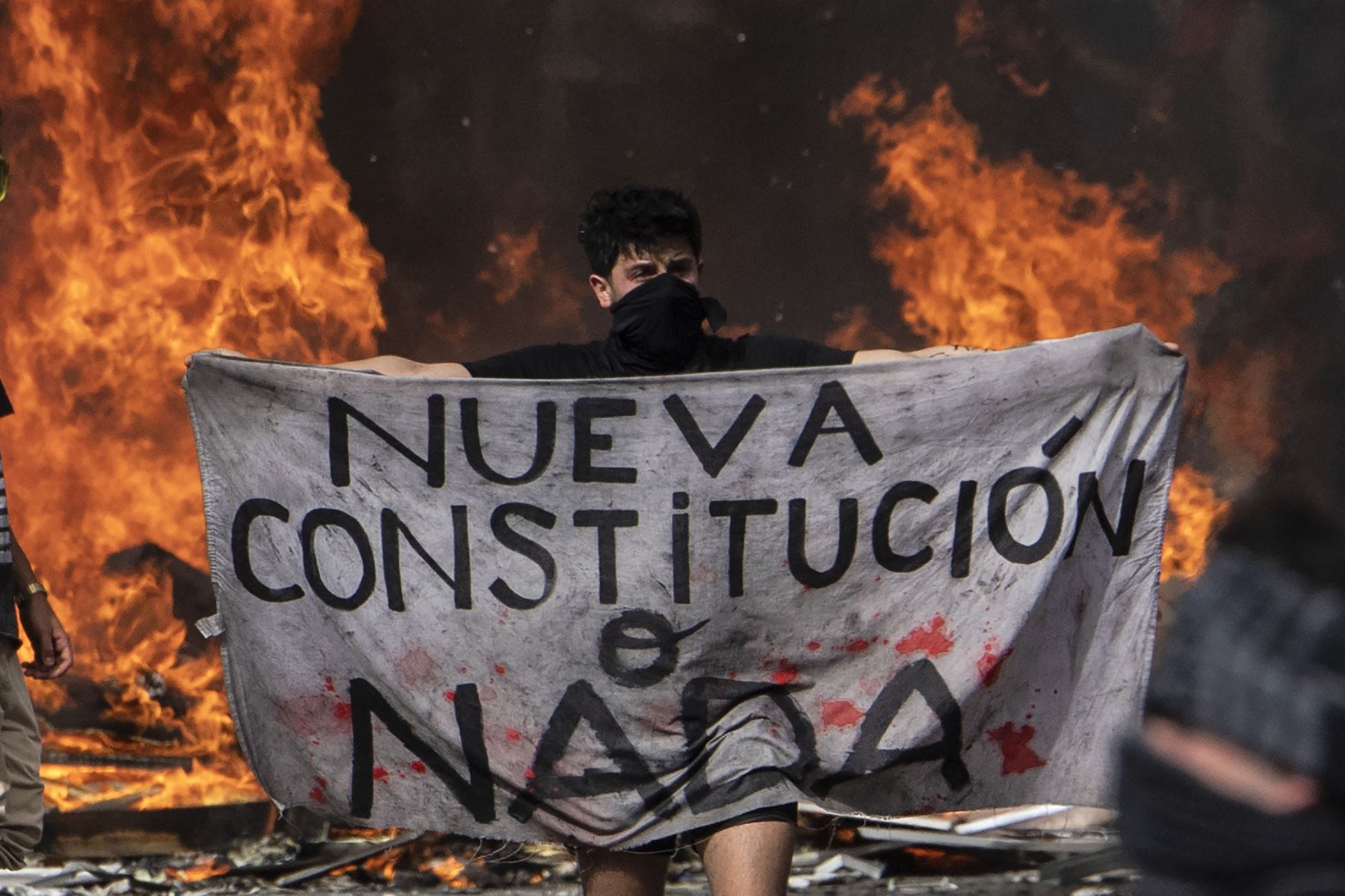 Tras un año de trabajo, se concluye la redacción de la nueva Constitución de Chile