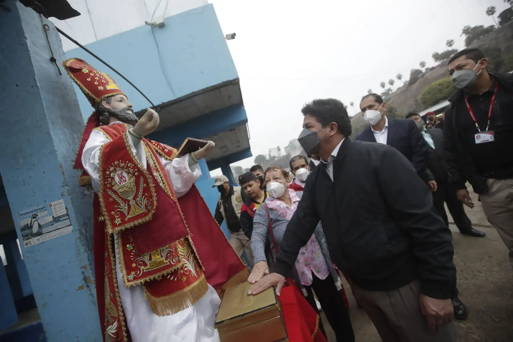 El presidente de la República, Pedro Castillo Terrones, sostuvo un encuentro con el gremio de pescadores artesanales con motivo del Día del Pescador, en Chorrillos.
Fotos: ANDINA/Presidencia Perú