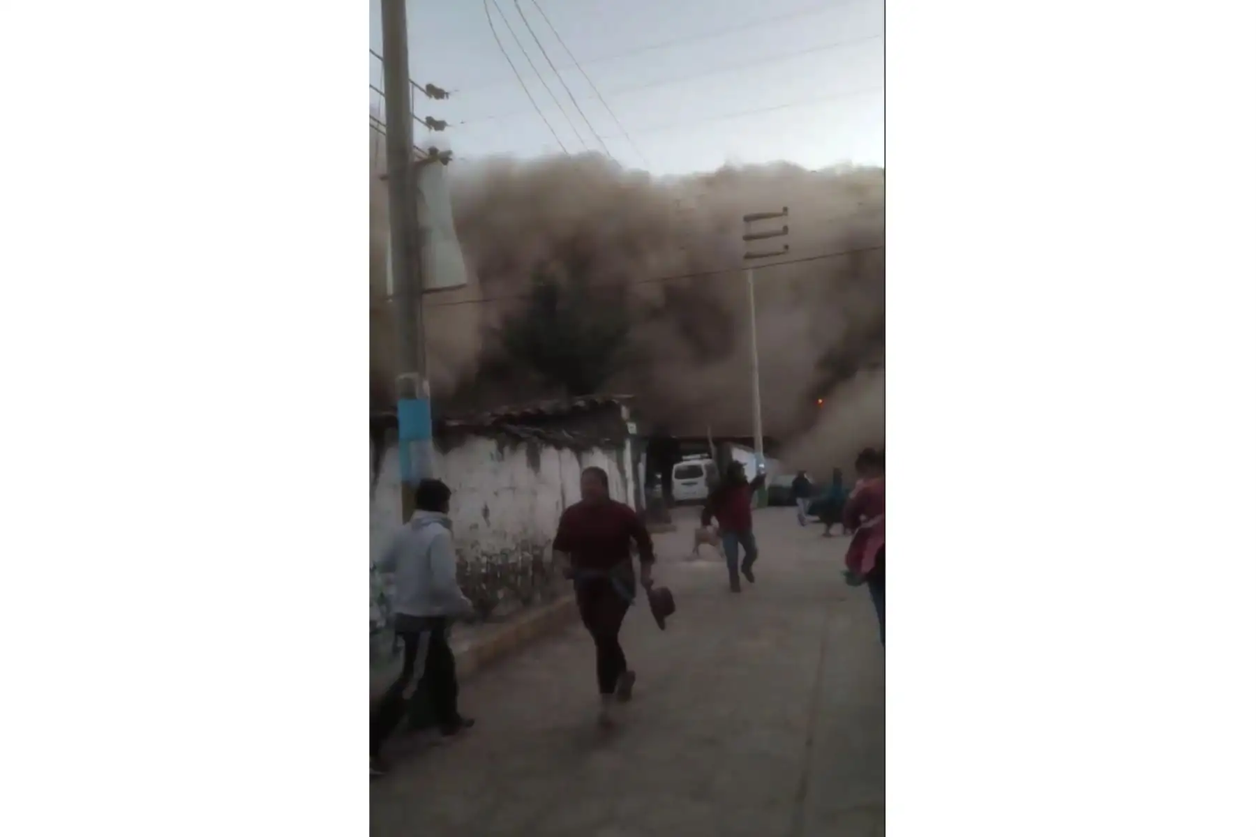 Programas sociales trasladarán ayuda humanitaria a Áncash para entregar a los damnificados por el deslizamiento ocurrido en el distrito de Chavín de Huántar. ANDINA/Difusión