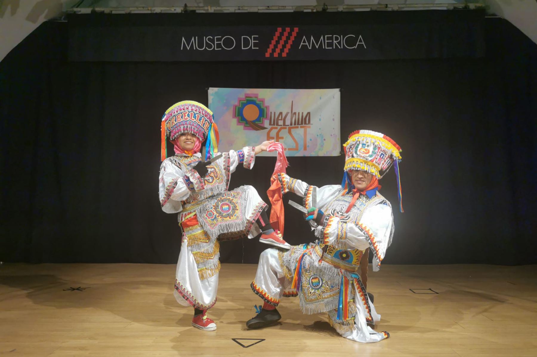En el marco de la reciente declaración de la UNESCO del Decenio Internacional de las Lenguas Indígenas del Mundo, se realizo  el festival cultural “Quechuafest 2022” en el  lMuseo de América de Madrid.
Foto: Ministerio de Relaciones Exteriores
