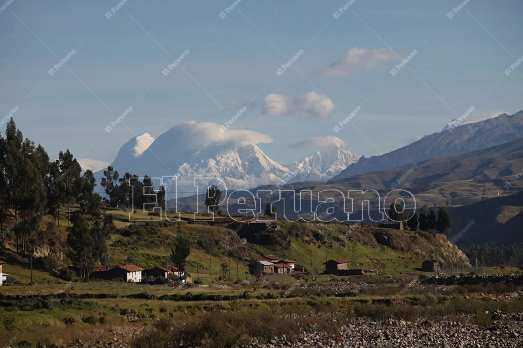 Ancash - 24 abril 2010 / Parque Nacional Huascarán. Foto Diario Oficial El Peruano / Rubén Grandez
