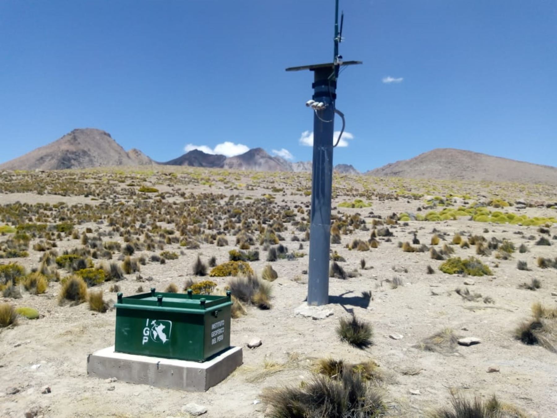 Tacna: denuncian intento de robo de estación sísmica ubicada al pie del volcán Tutupaca