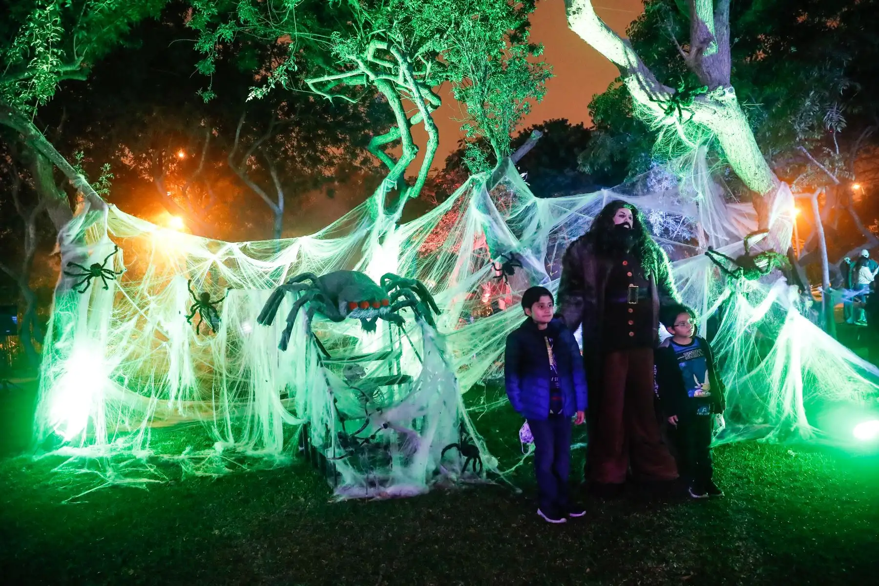 Este evento se llevará a cabo del 29 de junio al 3 de julio de 2 p.m. a 10 p.m. en el Circuito Mágico del Agua. Los asistentes podrán deleitarse con exhibiciones de coleccionistas, zonas temáticas, concurso de cosplay, zona market, conciertos en vivo y y más de 50 atracciones de lo mejor del cómic y el anime. Foto: ANDINA/Renato Pajuelo