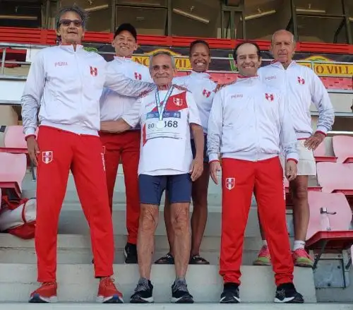 Jaime León se ubicó tercero en el Mundial Master de Atletismo en Finlandia en la prueba de los 200 metros.
