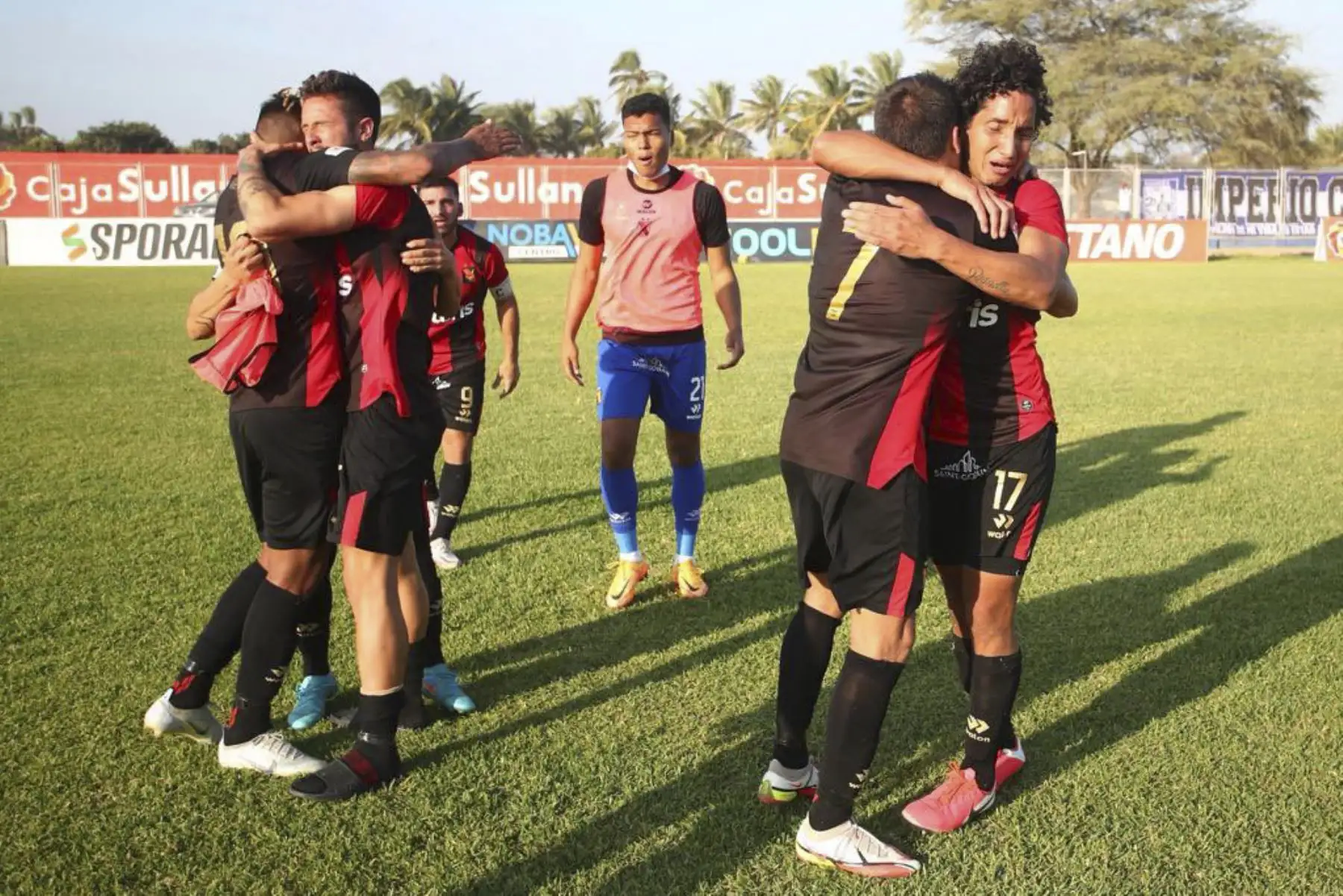 FBC Melgar empata 0 a 0 ante Alianza Atlético, en el Estadio Municipal Melanio Coloma Calderón de Sullana y se corona campeón del Torneo Apertura 2022. Foto: Liga 1